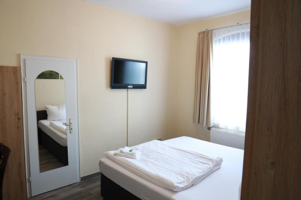 Beim Heines Hotel Daun Exterior photo